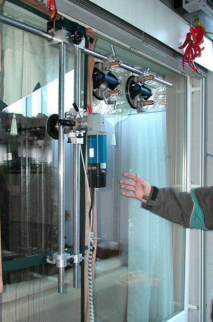 vetrox, glaskratzer, glaskratzer entfernen, glaskratzerentfernung, scratching, graffiti, glass doc, glassanierung, verkratztes glas